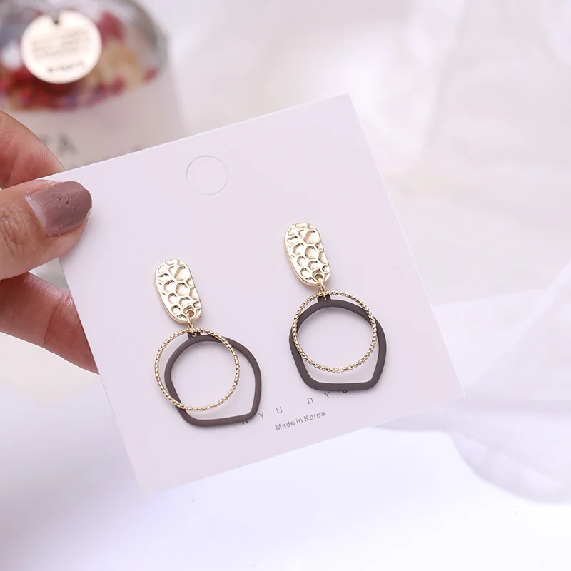 

2020 New Korean Statement Drop Earrings for Women Fashion Vintage Geometric Dangle Hanging Earring Wedding Simple Jewelry