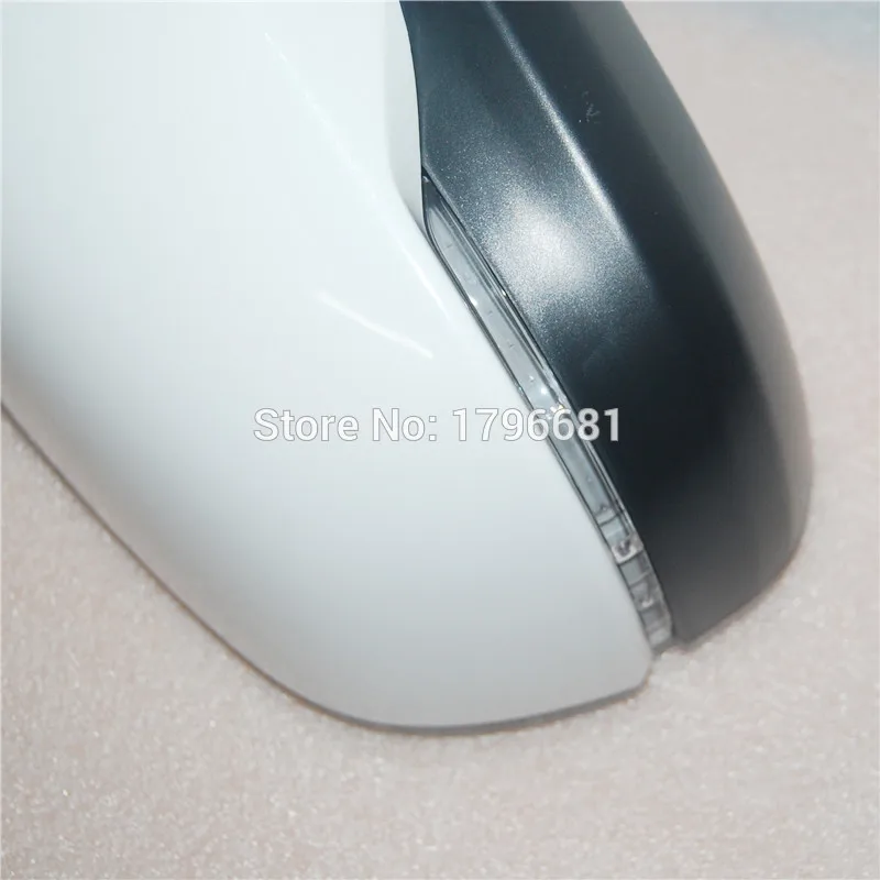 Зеркало заднего вида с электрическим подогревом и светодиодной подсветкой 8