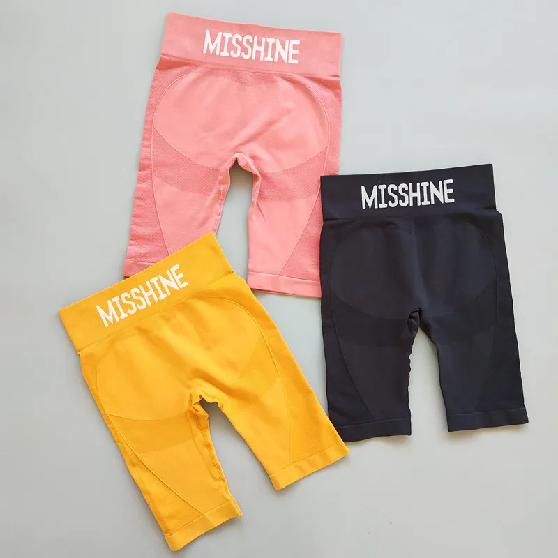 

Sportswear & Accessories