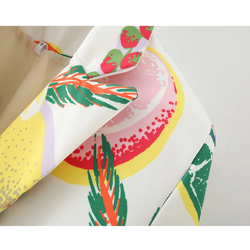 

Elegant Double Breasted Fruit Print Blazers Women Full Sleeve Lapel Loose Vintage Jacket Fashion Chic Blazers Female CX1861