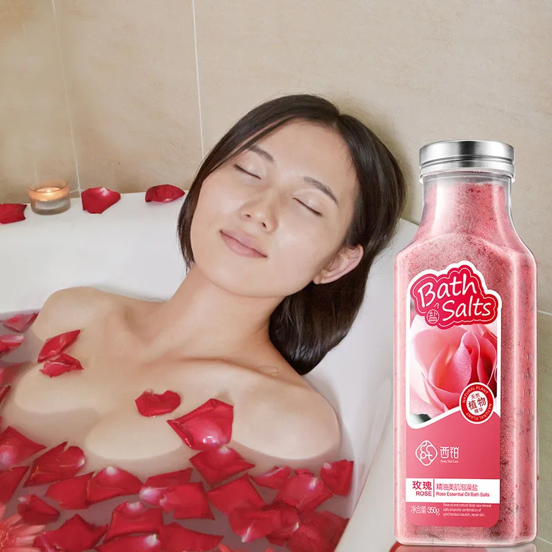 Отшелушивающий скраб для тела с ароматом жасмина и лепестков 350 г |