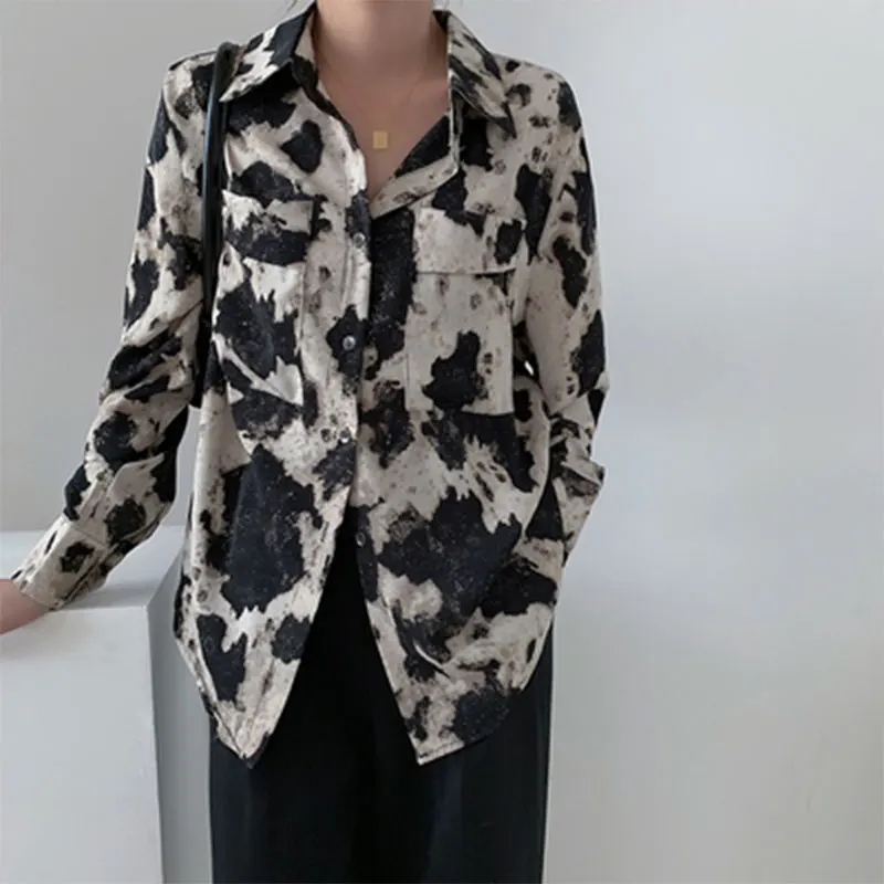 

2020 Autumn New Fashion Women Long Sleeve Print Leopard Shirts Double Pocket Loose Vintage Blouses Tops Femme Blusas M666
