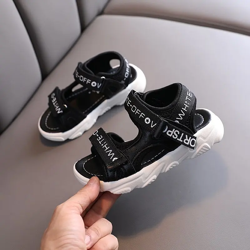 Сандалии для девочек Новинка модная летняя детская обувь мальчиков с широкой