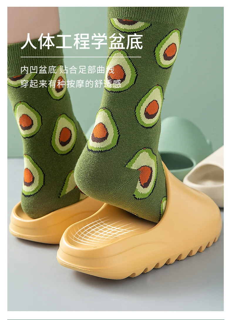 2021 новые тапочки Ники Канье домашние летние разноцветные пляжные шлепанцы