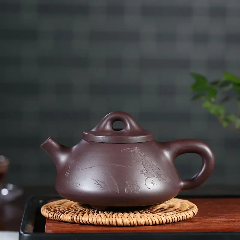

Yixing purple clay teapot master handmade high quality raw material old purple clay bawangpiao teapot kungfu tea set