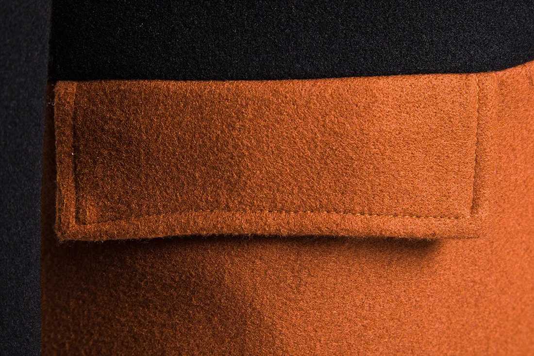 Мужской твидовый Тренч приталенный длинный контрастных цветов с прострочкой