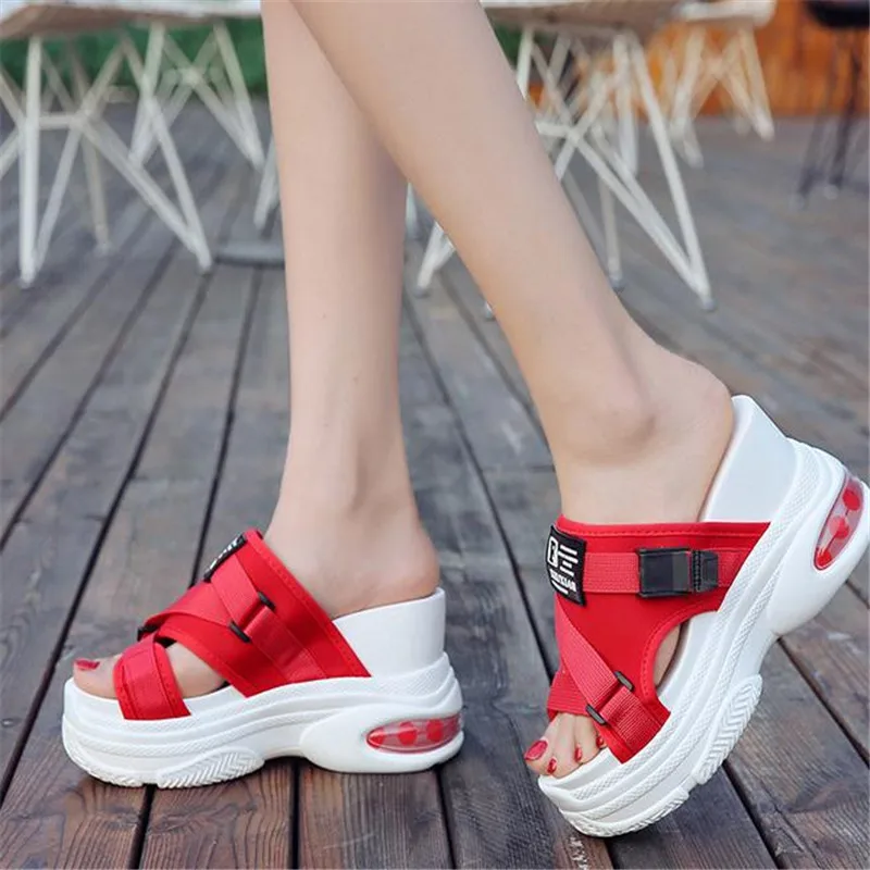 Сандалии женские на плоской подошве Босоножки с открытым носком обувь