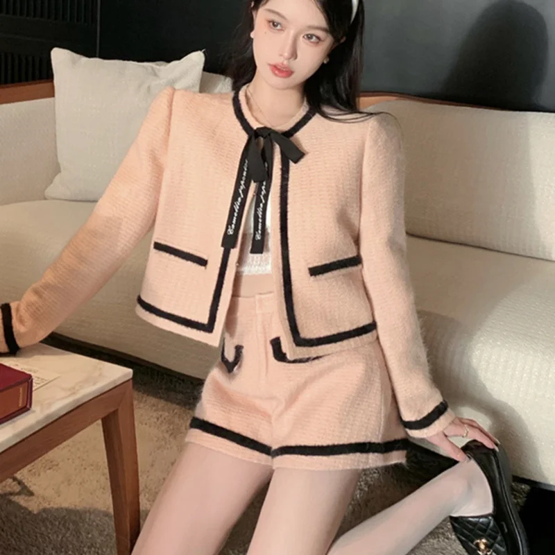 

High Quality Small Fragrance Tweed Pants Sets Women Short Jacket Coat & Shorts Suits Fashion All-match Bow Tie Tweed 2 Piece Set