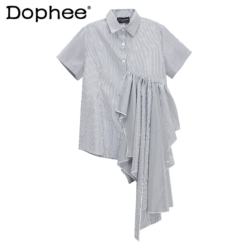 

Shirts & Blouses
