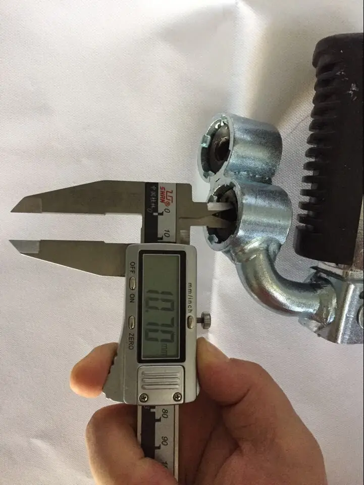 Передняя и правая подставка для ног мотоцикла E0049 GSX125 3 EN125 2 А HJ125K A комбинация Suzuki