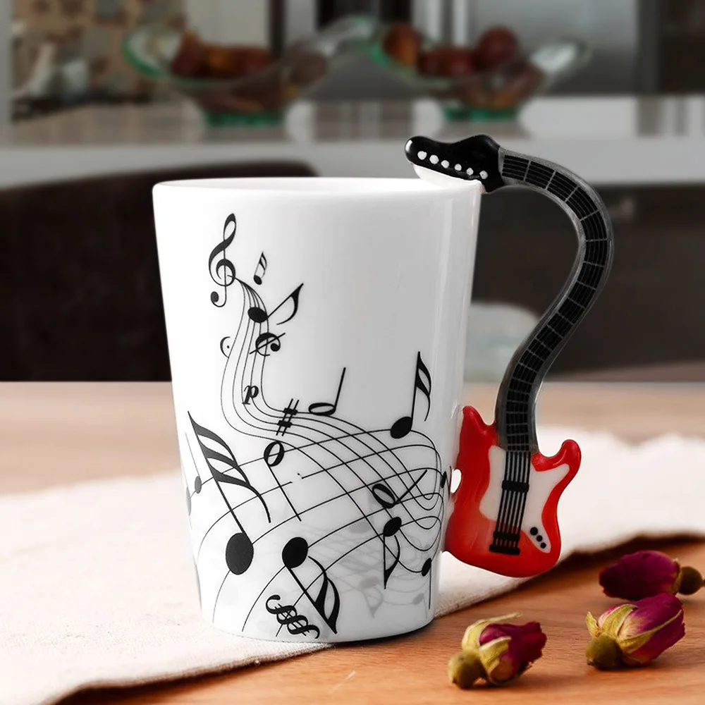 

Музыка Кружка креативная гитара скрипка Стиль Кофе фарфоровые чашки Чай чашка для молока воды с музыкальный инструмент ручки Офис чашки