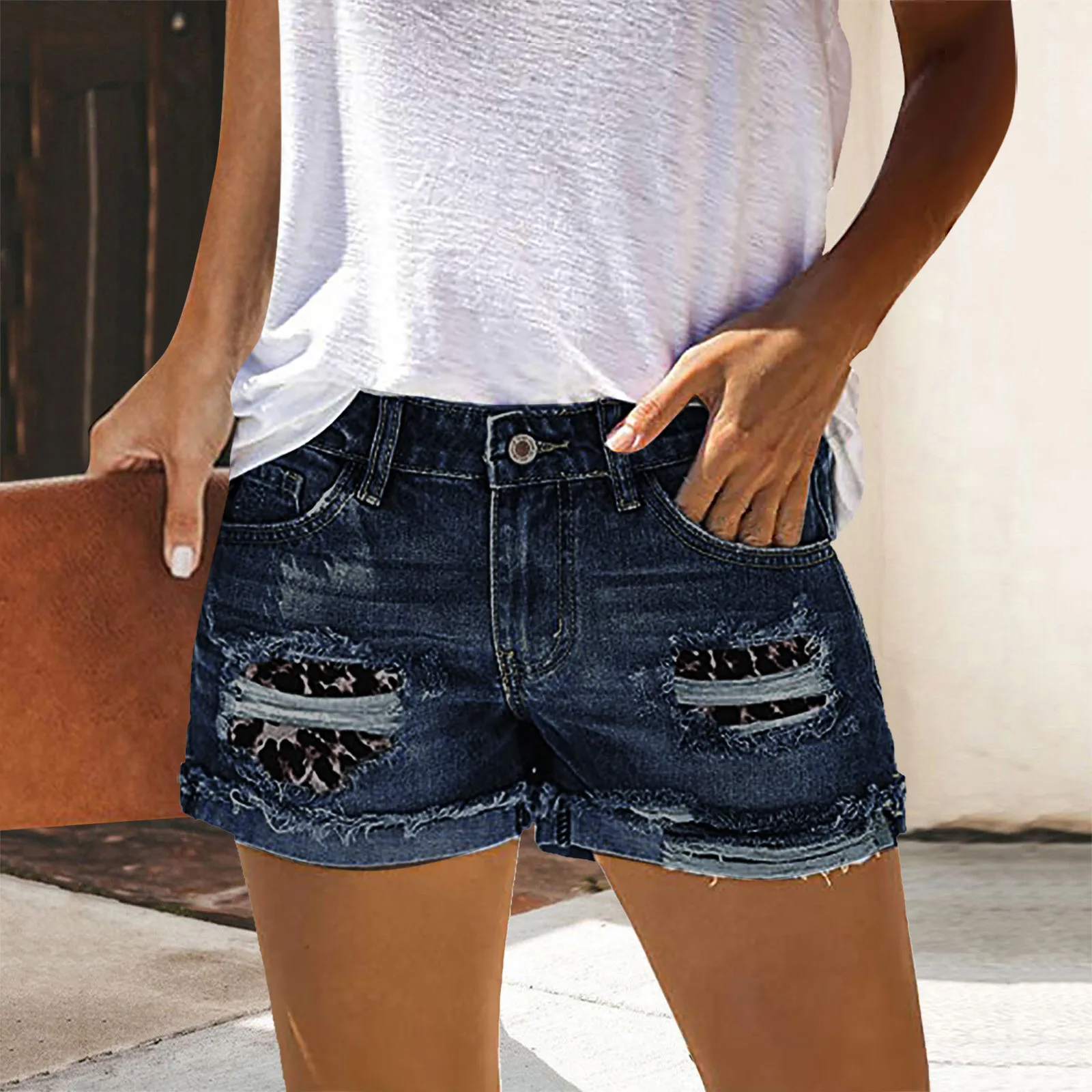 

Шорты женские рваные из денима, модные рваные принты, повседневные Летние штаны, пикантные джинсы, узкие шорты с завышенной талией и дырками