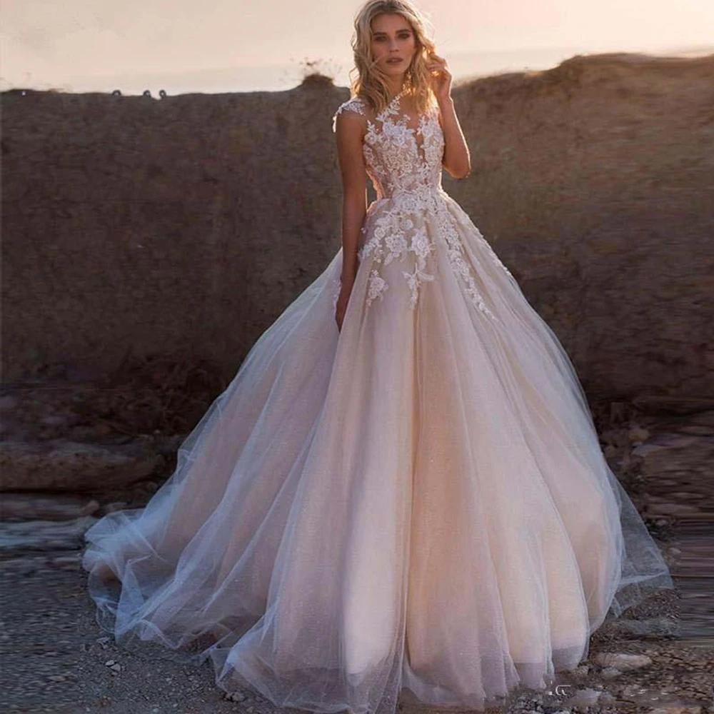 

Cheap Wedding Dresses Organza Illusion Appliques Bateau Sleeveless Covered Button Ball Bridal Gowns Novia Do 2021