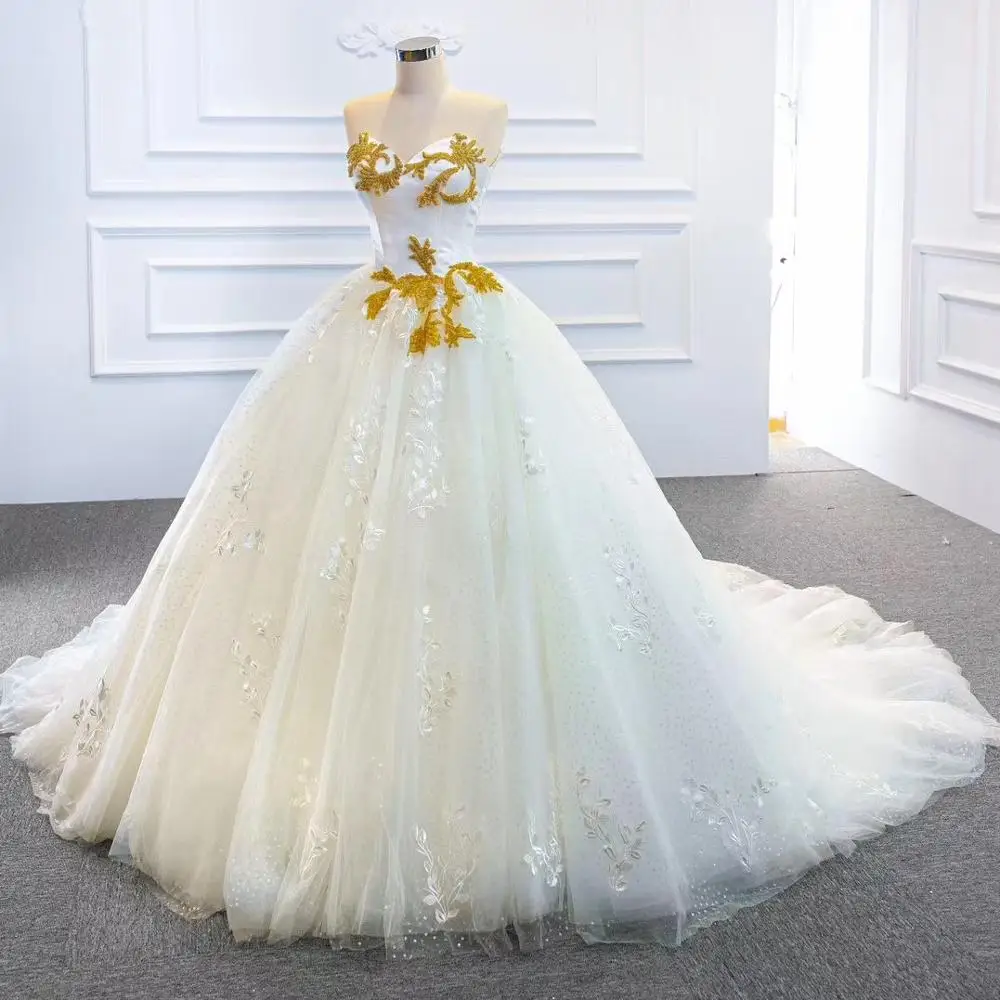 Elegant Ball Gown Wedding Dress Long Train Gold Beads Lace Wedding Gown Bridal Sweetheart Neck Lace Up Back