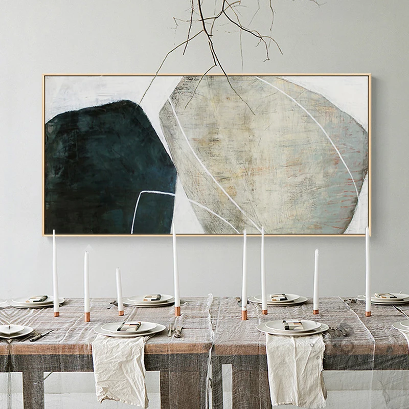 Украшение на стену с помощью картин в прихожей гостиной гостинице нодико стиле