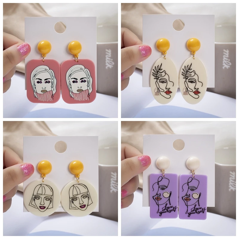 

Acrylic Three-dimensional Embossed Earrings European and American Head Print Stud Earrings Jewelry Women Fashion Summer Jewelry