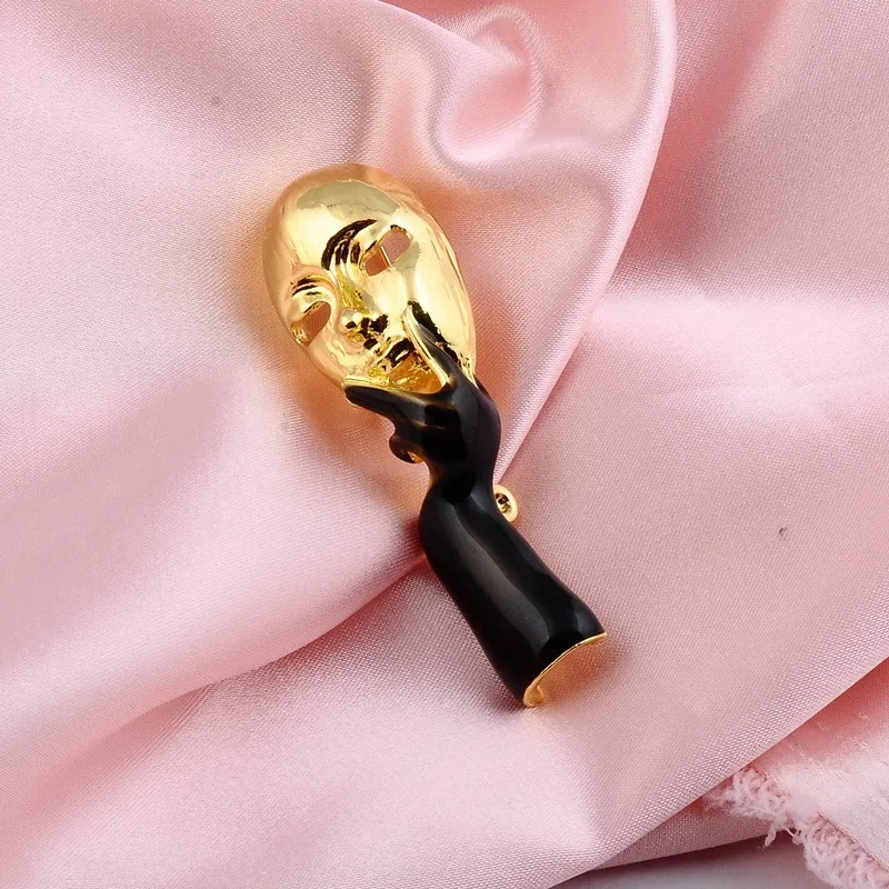 SHANGZHIHUA 2021 new retro gothic gold mask brooch for women luxury temperament unusual jewelry gift accessories | Украшения и