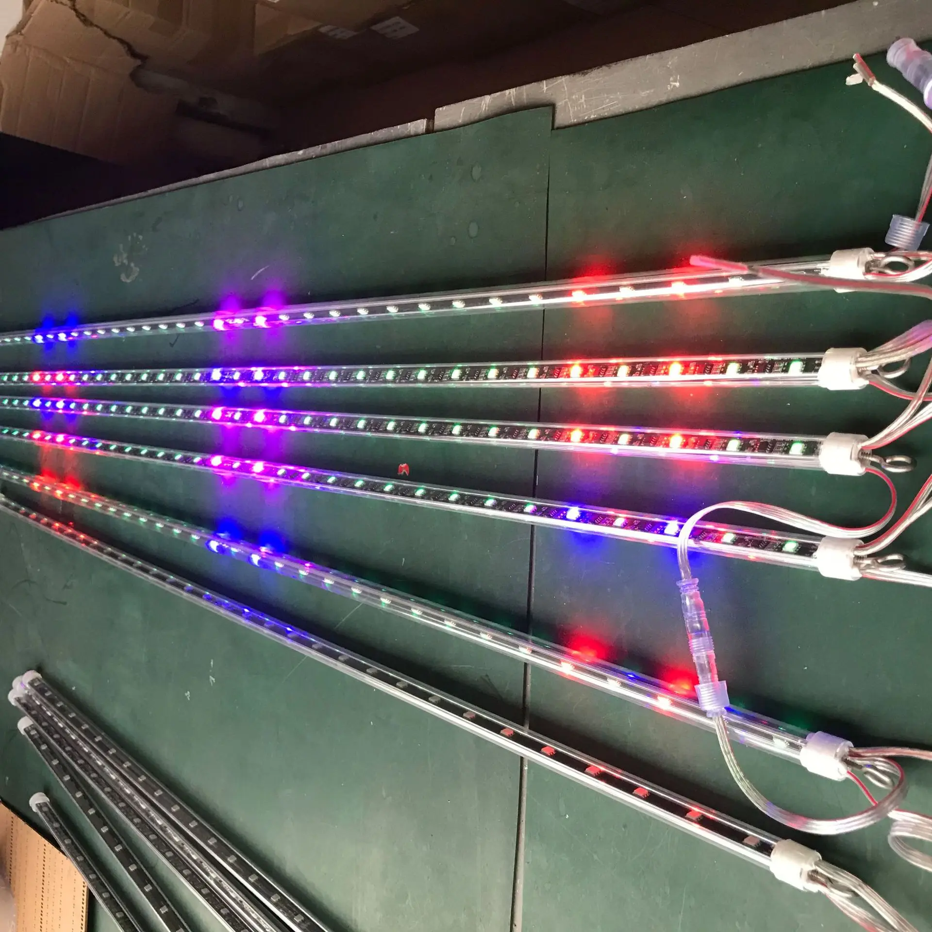 5В постоянного тока WS2812B 64 светодиода/м индивидуально адресуемые RGB 3d