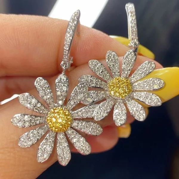 

Vintage Silver Color Sunflower Dangle Earrings for Women White Crystal Drop Earring Fashion Dangle Earring Jewelry Accessories