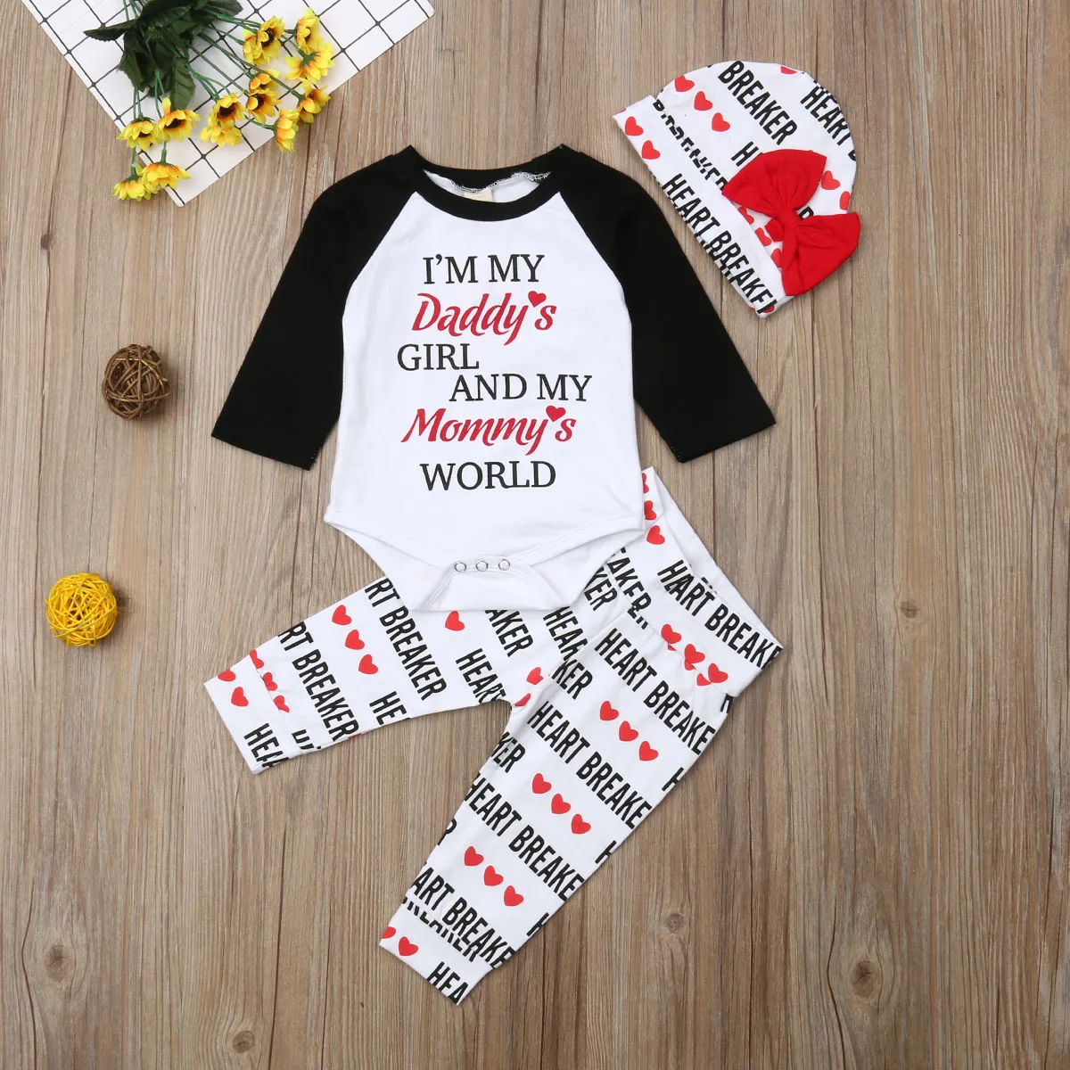 

Комбинезон с буквенным принтом для маленьких девочек, комплект из 3 предметов, боди с длинным рукавом и круглым вырезом, длинные брюки и шапк...