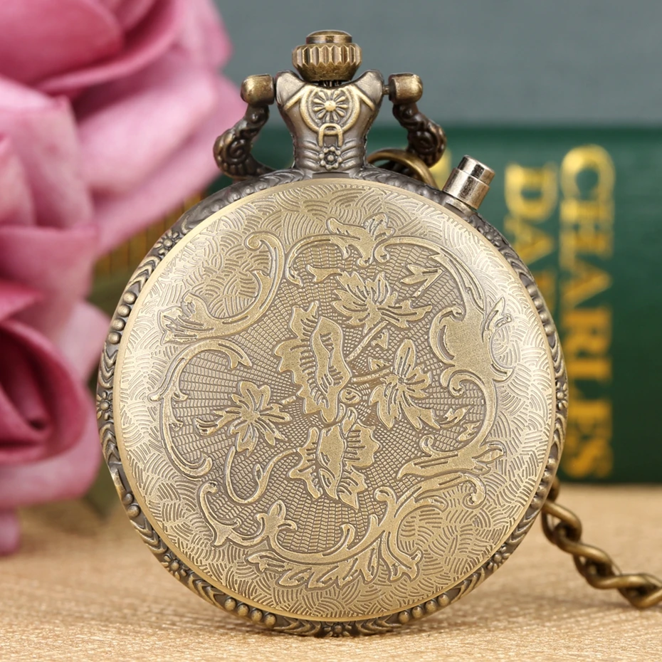 

Flash Luminous Vintage Dial Quartz Pocket Watch Chain Bronze Carved Steam Train Steampunk Motor Railway Retro FOB Clock Hour