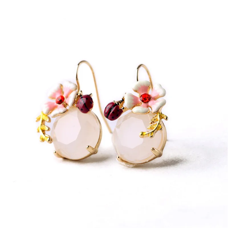 

European and American fashion fresh and lovely flowers insect stud earrings fairy ins sen retro wild niche earrings