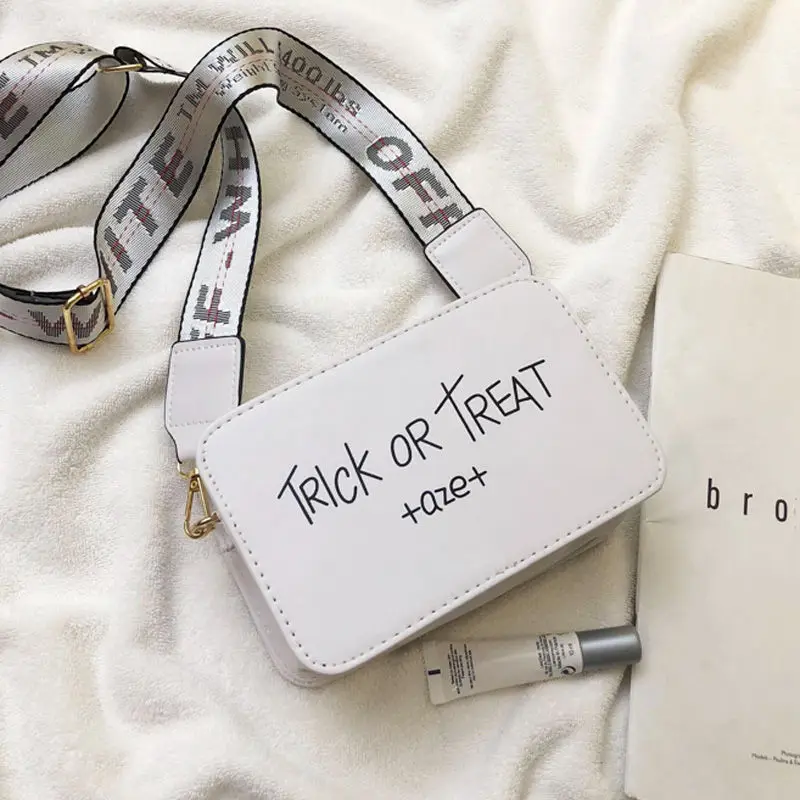 

Wide Shoulder Strap Women's Bag Casual Flow Small Square Bag Simple Personality One-shoulder Bag Slanted Satchels