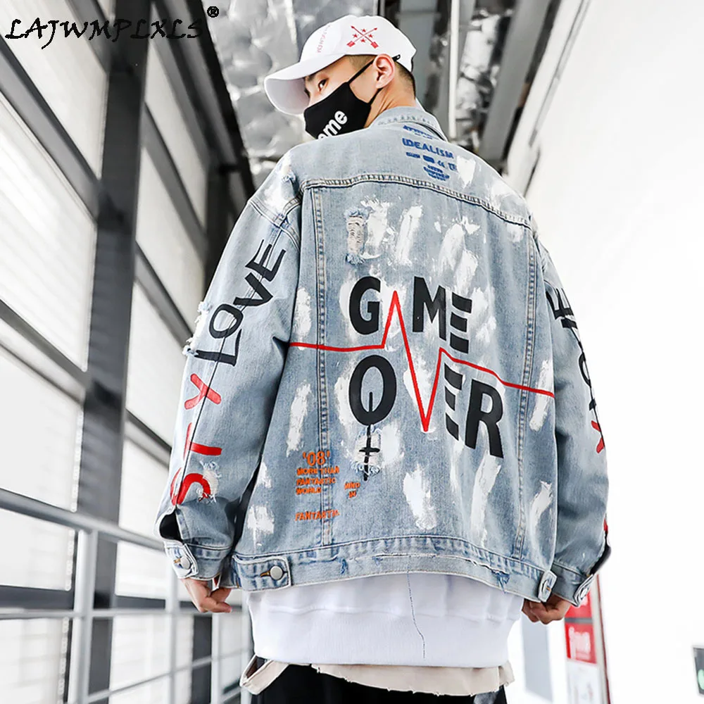 

Куртка мужская джинсовая в стиле Харадзюку, потертая Джинсовка с граффити, потертая уличная одежда в стиле оверсайз, свободного покроя, пал...