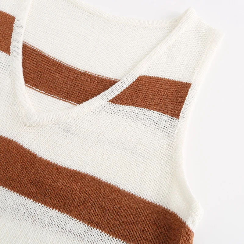 

Two Piece Set Shorts Striped Top Women V-Neck Sweater Suit Tracksuit Women Sleeveless Set