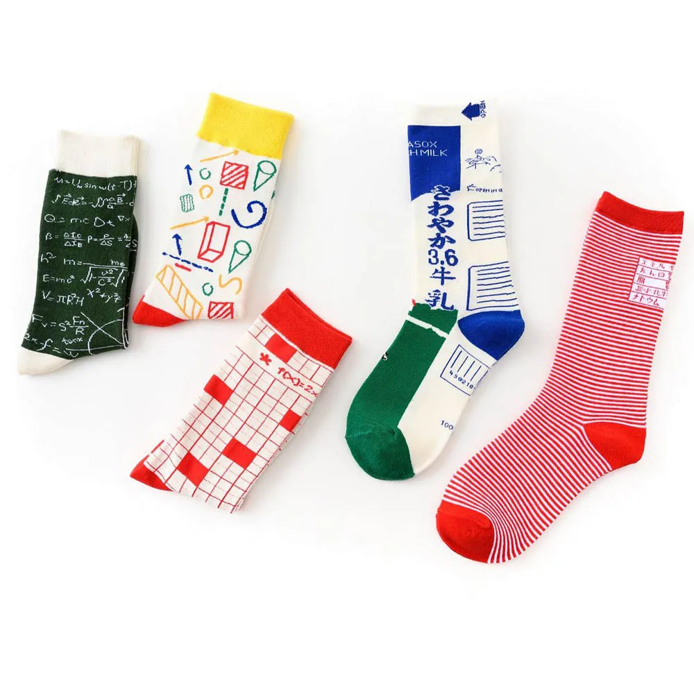 

Женские носки, хлопковые, забавные, милые, Мультяшные, функциональные, формула, доска, молоко, квадратная, графика, японский скейтборд Harajuku