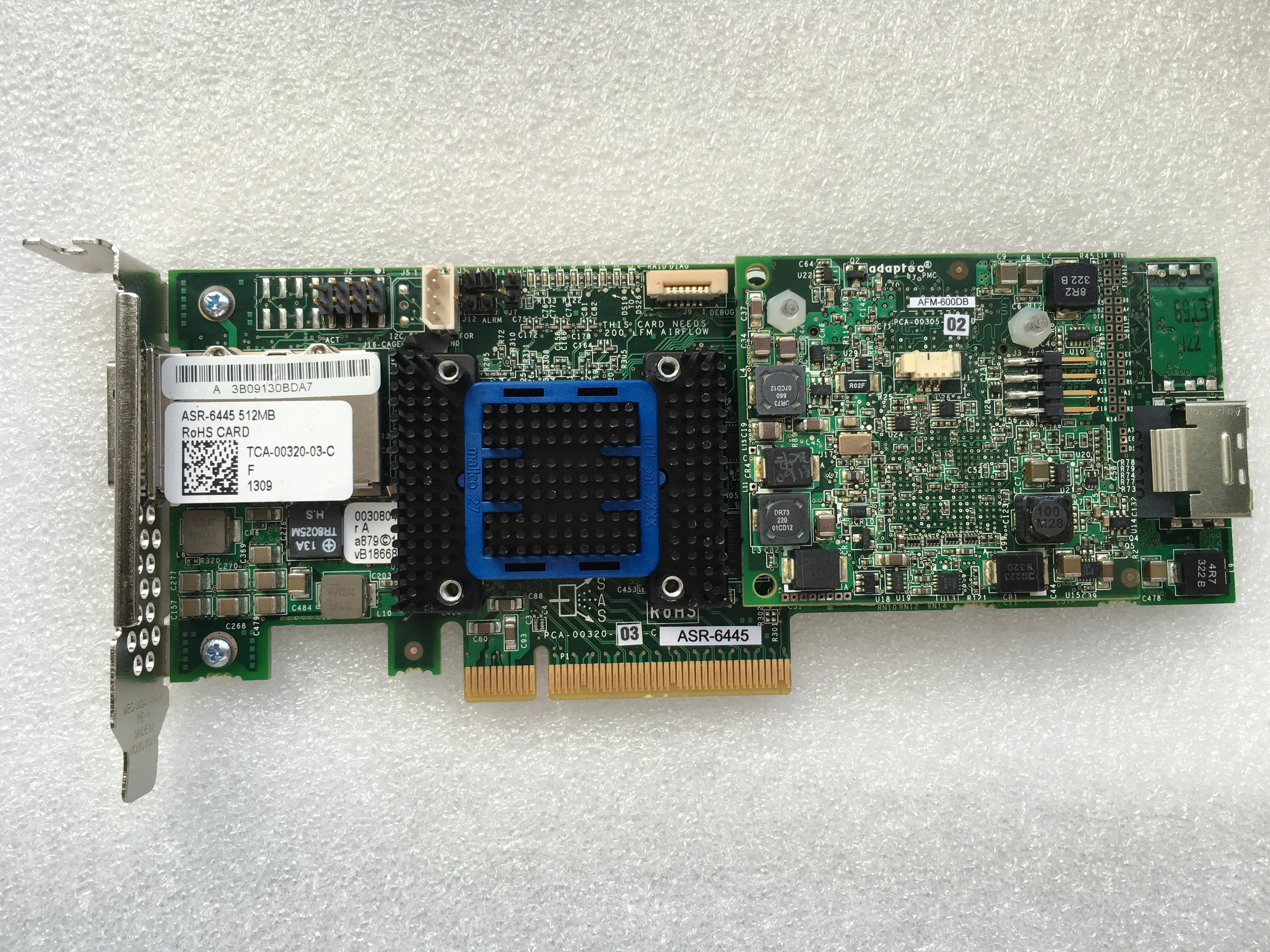 Адаптер для двух ядер SATA и SAS RAID контроллер HBA 512 Мб PCIe 2 0x8 с низким кронштейном |