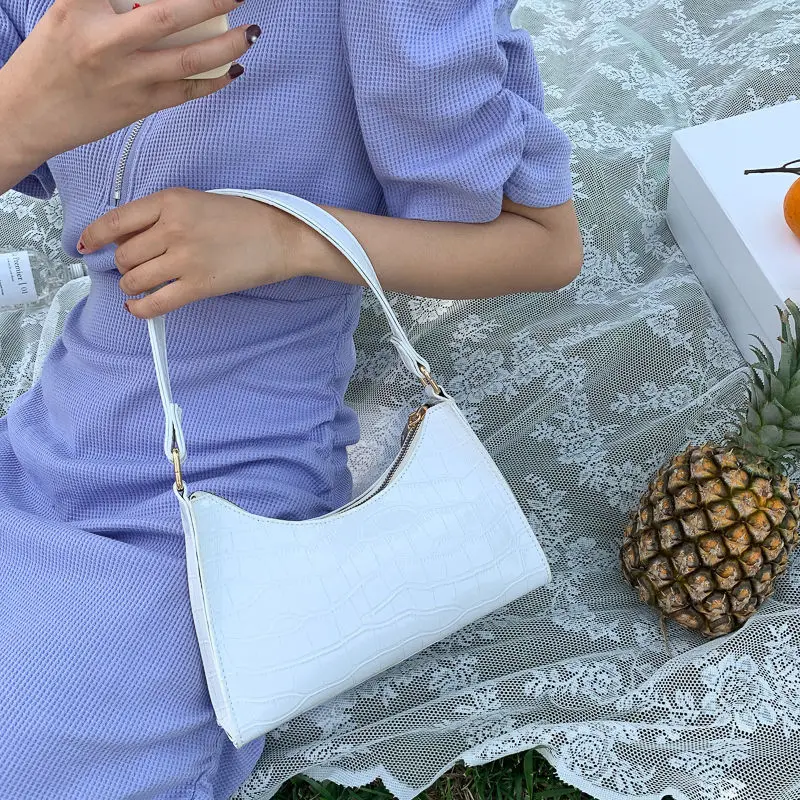 

New fashion underarm bag niche baguette all-match shoulder bag