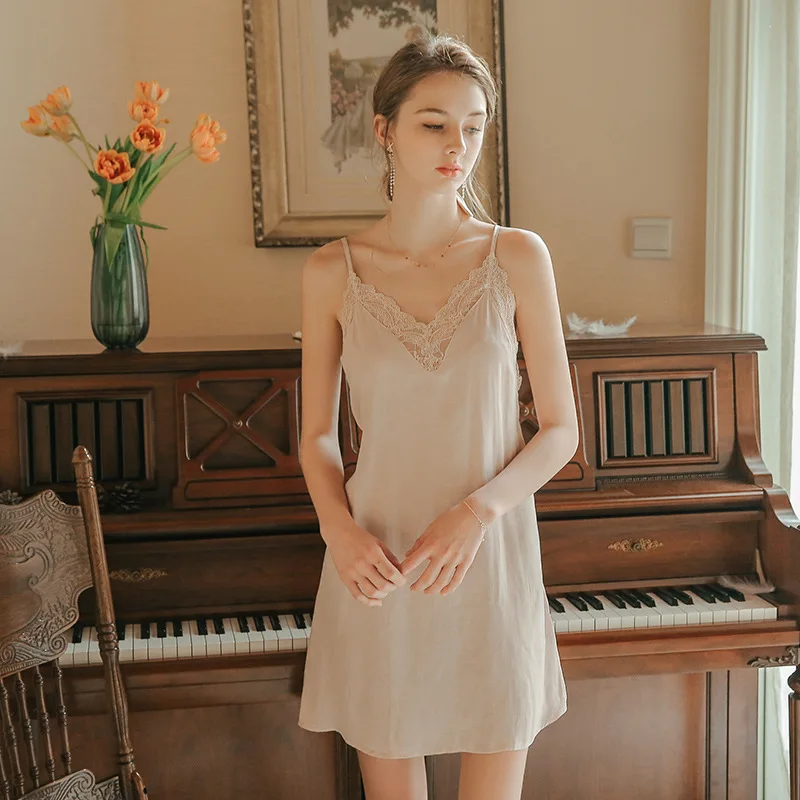 

2021 Spring Summer Sexy Lace Sling Nightdress Women's Retro Urban Leisure Court V-neck Pajamas Women's Home Thin Silk