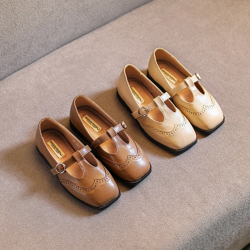 Весенняя детская обувь с перфорацией типа броги Обувь принцессы на плоской