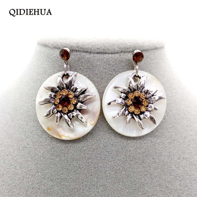 Новые серьги подвески модные круглые висячие с натуральным корпусом для женщин