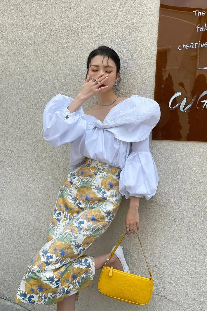 

Retro Women Skirt Suit Elegant Puff Sleeve Sexy Off-Shoulder Bow Shirt Top+High Waist Print Split Hip Long Skirt Two-Piece Sets