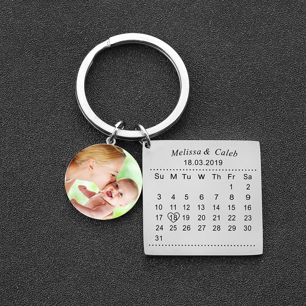 

Personalized Keychain Custom Calendar Name Key Chain Ring Engrave Letter Purse Charms Mother's Day Gifts for Women Accessories