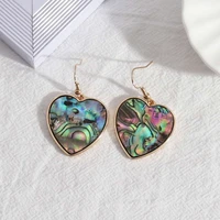 pretty love heart abalone dangle drops earrings for women 2020 new pu leather leopard heart dangle earrings jewelry wholesale