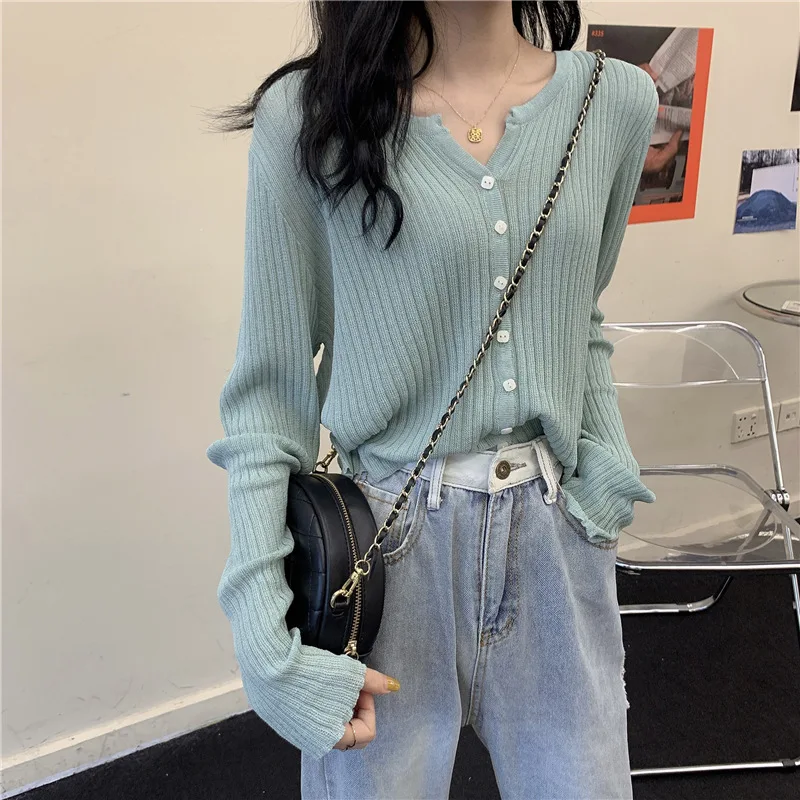 

Krean Style V-neck Short Knitted Sweaters Women Thin Cardigan Fashion Short Sleeve Sun Protection cropped cardigan solid Casual