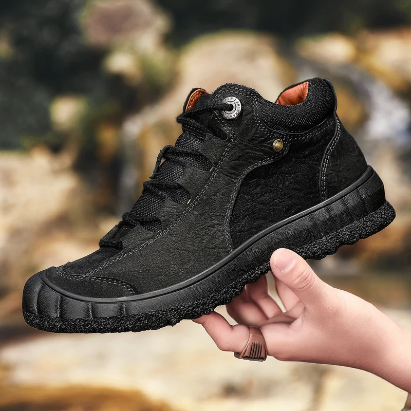 

Men's Climbing Shoes Fall Winter Plush Warmth Mid-Top Shoes Luxury Genuine Leather Outdoor Casual Shoes British Retro Men Shoes