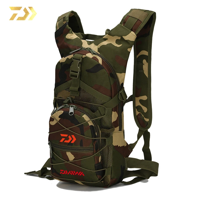 

2020 Daiwa Fishing Men Casual Backpack Outdoor Ride Tourism on Foot Mountain Climbing Camouflage Motion Fishing Men's Backpack