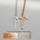 Великолепная сказка Золото Персонализированные Подпись Ожерелья для мужчин обычай украшения для Для женщин подарок настроить вертикальный имя Подвески