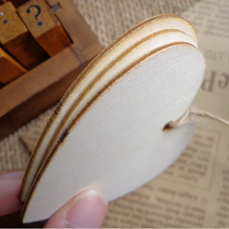 

100pcs Wooden Party Gift Tag 6cm Heart shape Wood Hang Tag Strings included Wood cards for Party Favor Box Candy Bag Decor
