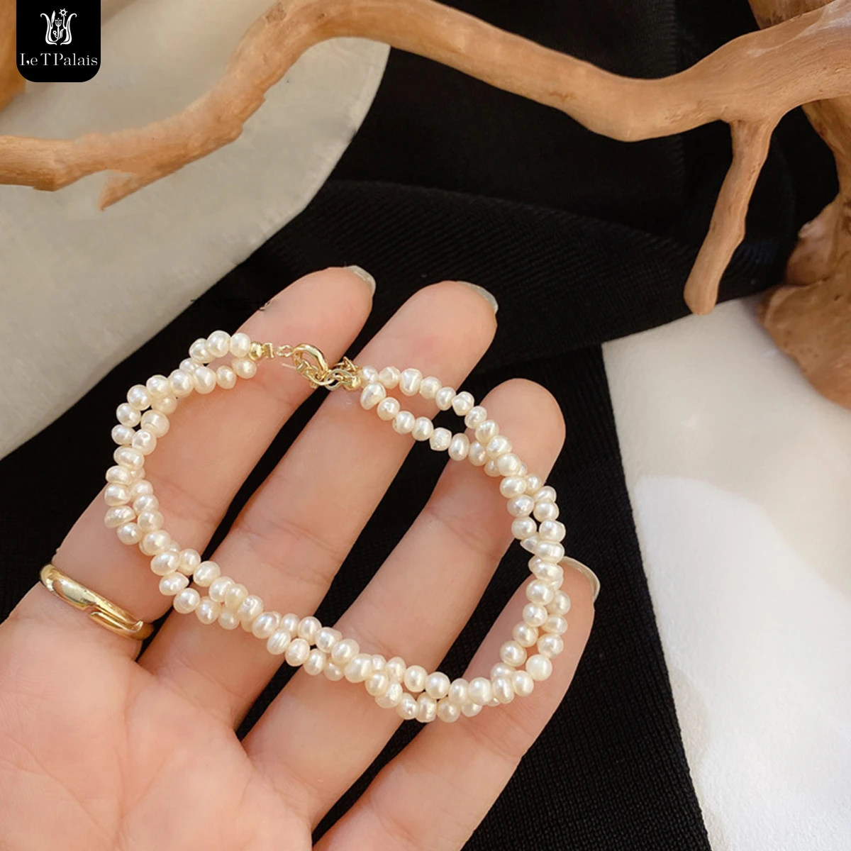 

Le T Palais Korean Retro Baroque Style Natural Pearl Bracelet Gold Plated Double Cross Pearl Bracelet Fashion Party Bracelet