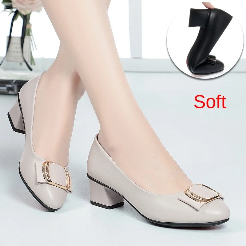

Mom's Shoes Middle-Aged Women Leather Shoes Spring and Autumn New Thick Heel Shoes Women's Soft Bottom Shoes for Four Seasons