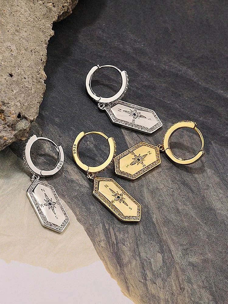 

Женские серьги из серебра 925 пробы, с цирконом