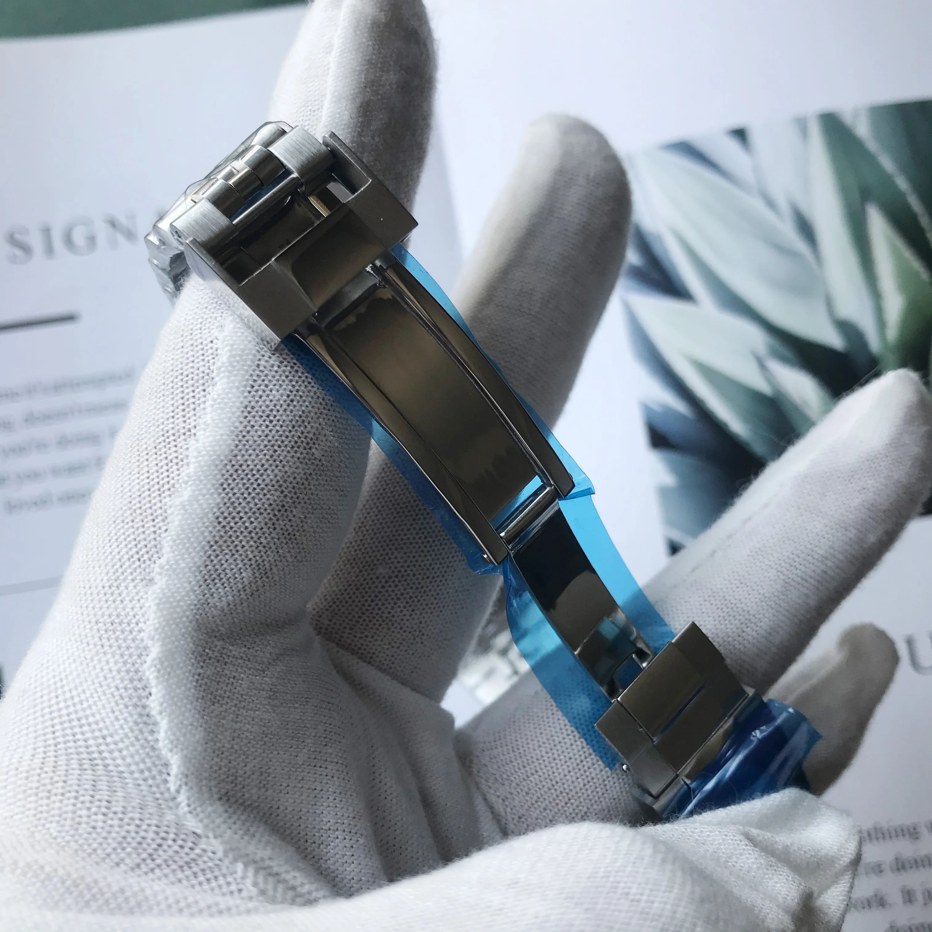 

Alen Elroy 2021 Luxury Men Automatic Mechanical sweeping GMT Watch Red&Black ceramic bezel Sapphire Glass Watches reloj hombre