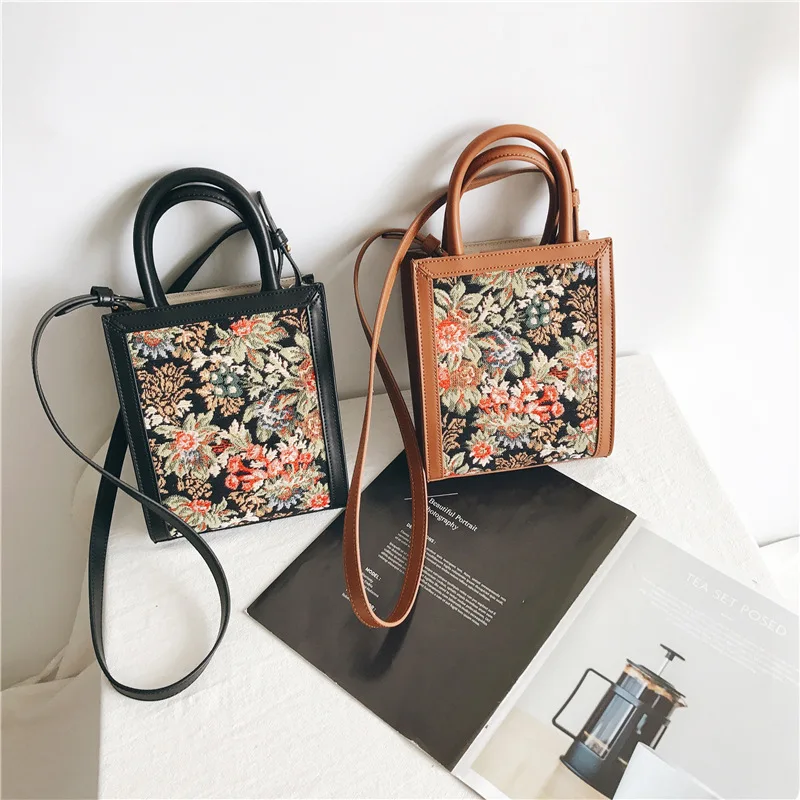 

Embroidered Flowers Trend Ladies Shoulder Bags For Women 2021 New Luxury Handbags Mini Cowhide Leather Woman Crossbody Bag