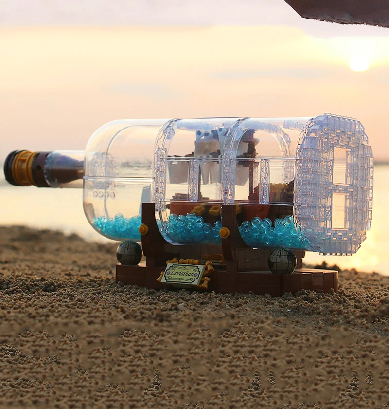 

Building Blocks Compatible Friends Idea Ship In A Bottle 21313 Pirates Caribbean Sailing Bricks Toys for Boys Girls Model Gift