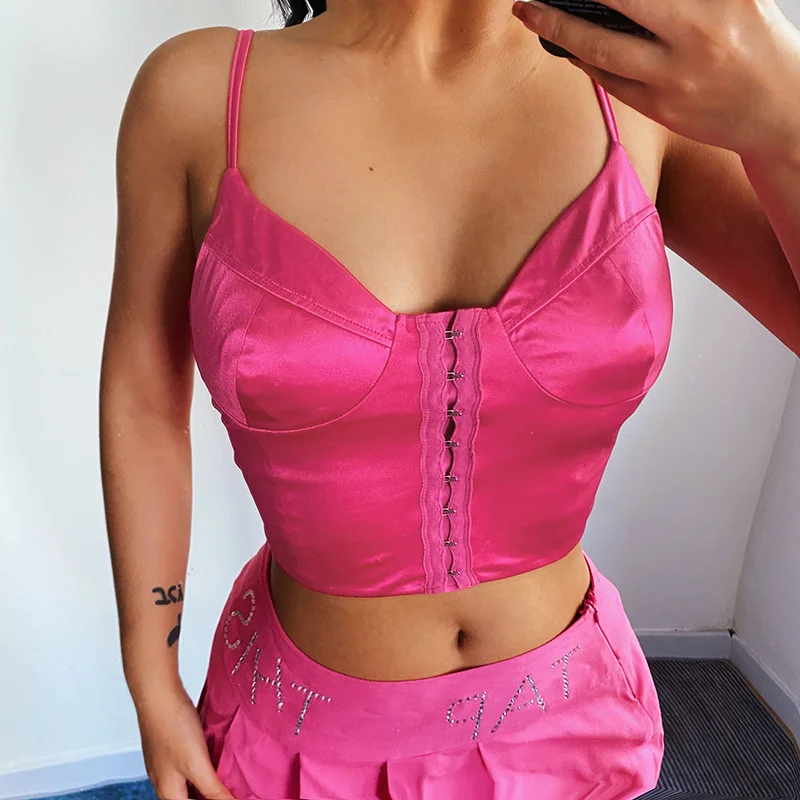 

2021 New Arrival Women Sexy V-Neck Slim Fit Camisole Fashion Solid Color Breasted Exposed Navel Tops Female Outfits